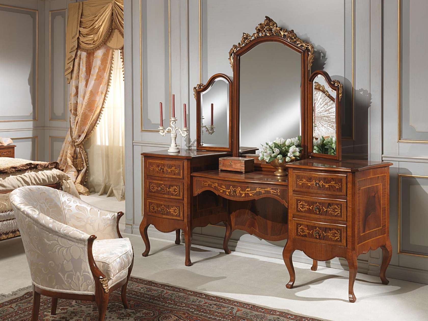 Classic Louvre bedroom, dressing table with mirror | Vimercati Classic Furniture