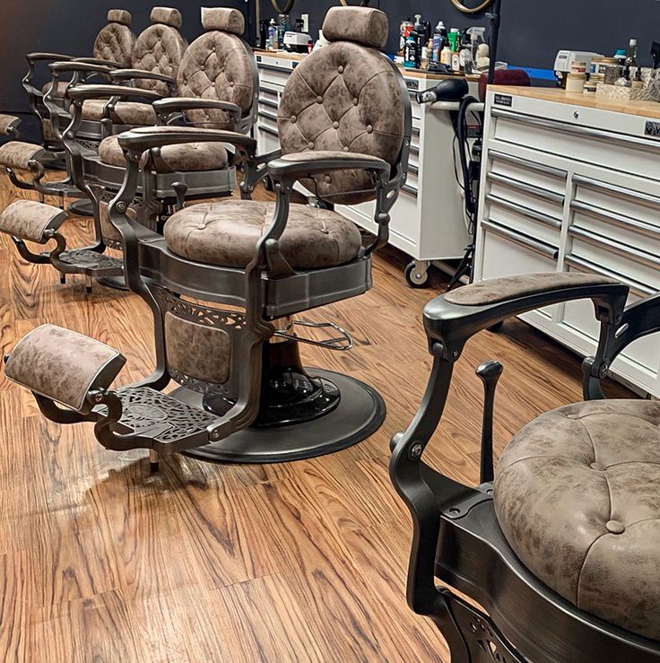 Dynasty Barber Chair | Barber chair, Barber, Barber chair for sale