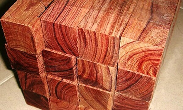 gỗ hương