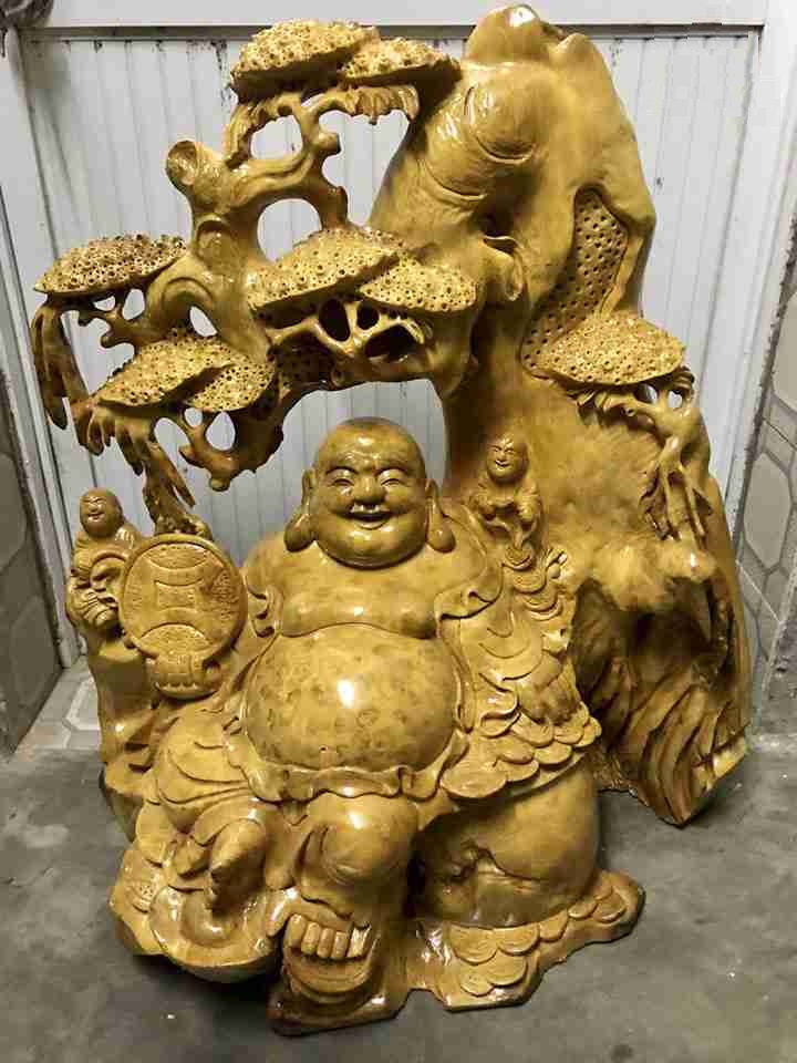 Phật Di Lặc gỗ Nu Kháo