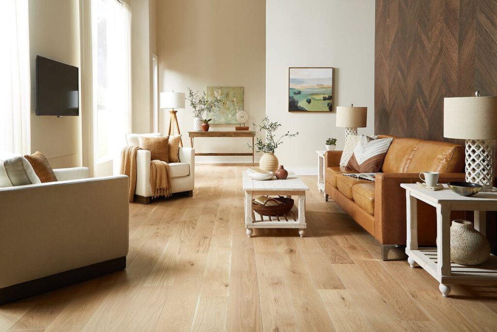 Sàn gỗ tần bì được sử dụng phổ biến trong thiết kế nội thất căn hộ, chung cư. (Ảnh sưu tầm)