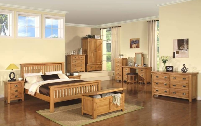 Gỗ sồi và gỗ xoan đào gỗ nào tốt hơn? Kinh nghiệm chọn mua nội thất chuẩn