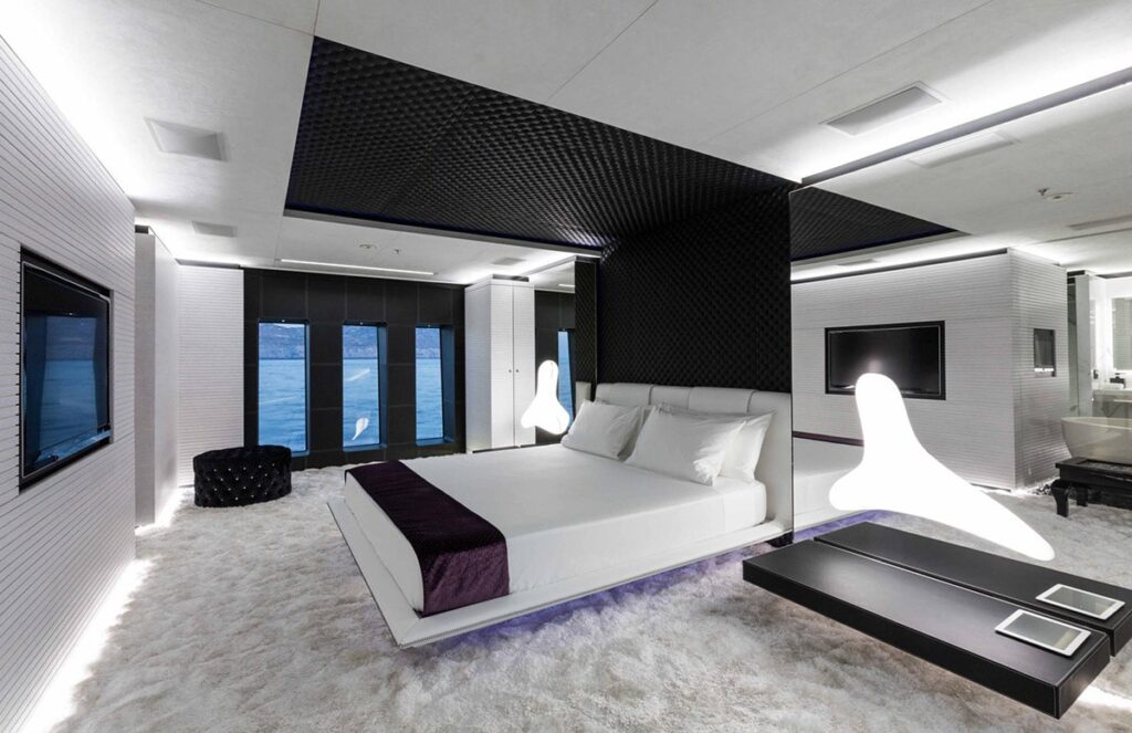 Phòng ngủ thiết kế theo phong cách Hitech sang trọng, hiện đại. Ảnh minh họa sưu tầm