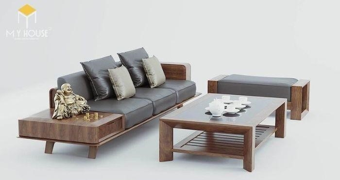Cách sắp xếp bàn ghế gỗ trong phòng khách được thực hiện một cách hợp lý và thẩm mỹ để tạo nên không gian sống động và hài hòa.